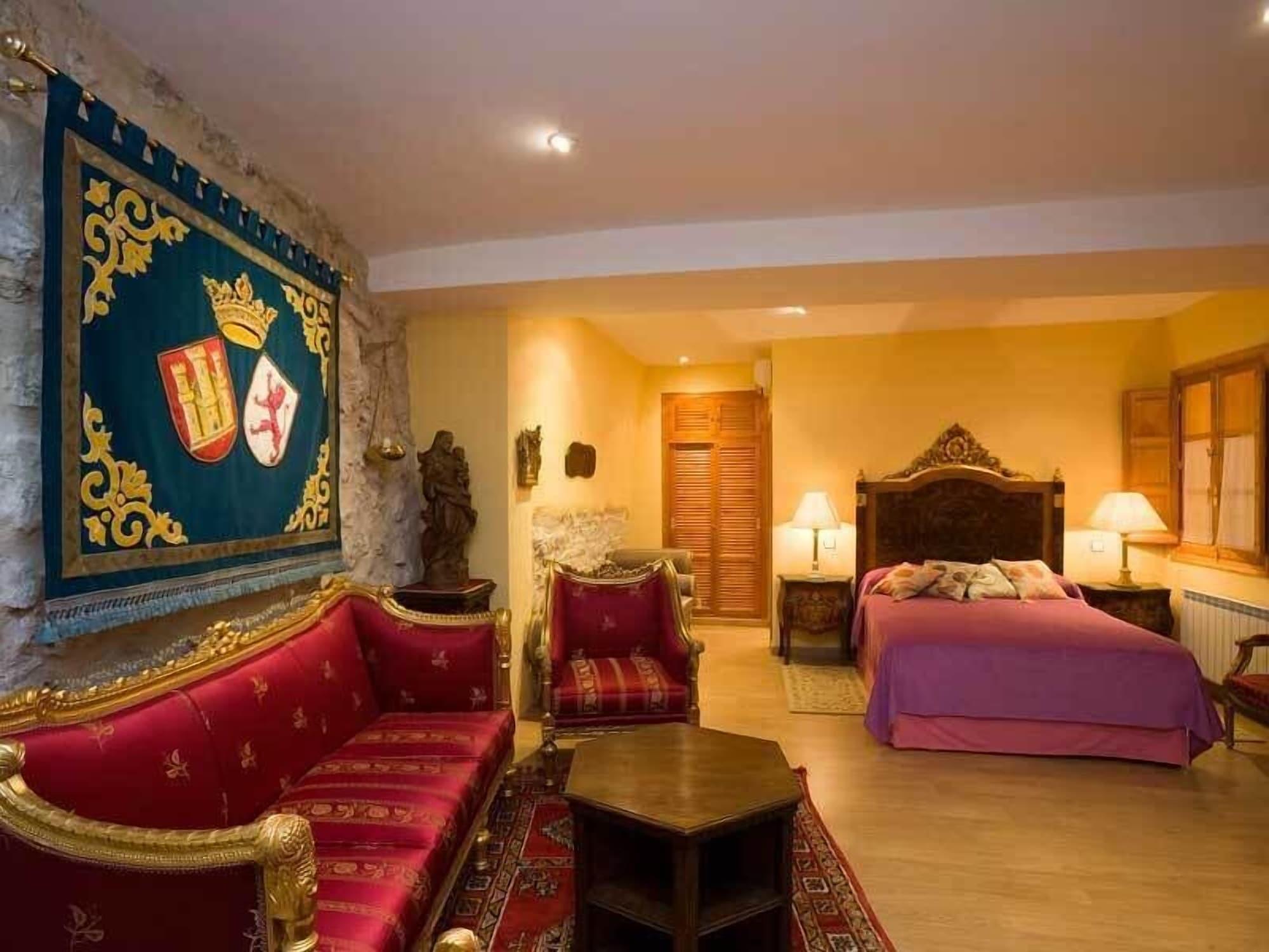 Residencia Real Del Castillo De Curiel Curiel de Duero Zewnętrze zdjęcie