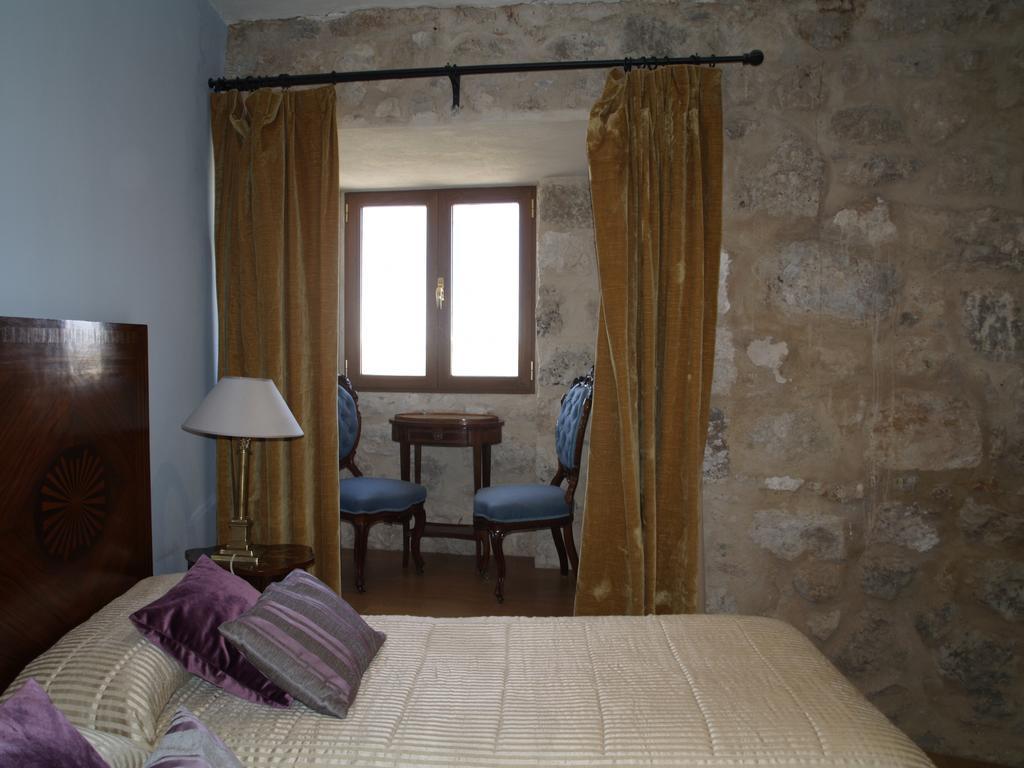 Residencia Real Del Castillo De Curiel Curiel de Duero Zewnętrze zdjęcie