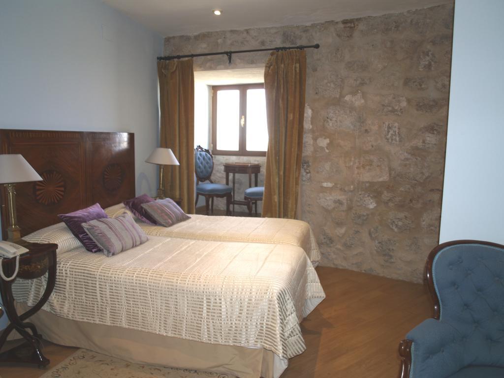 Residencia Real Del Castillo De Curiel Curiel de Duero Zewnętrze zdjęcie